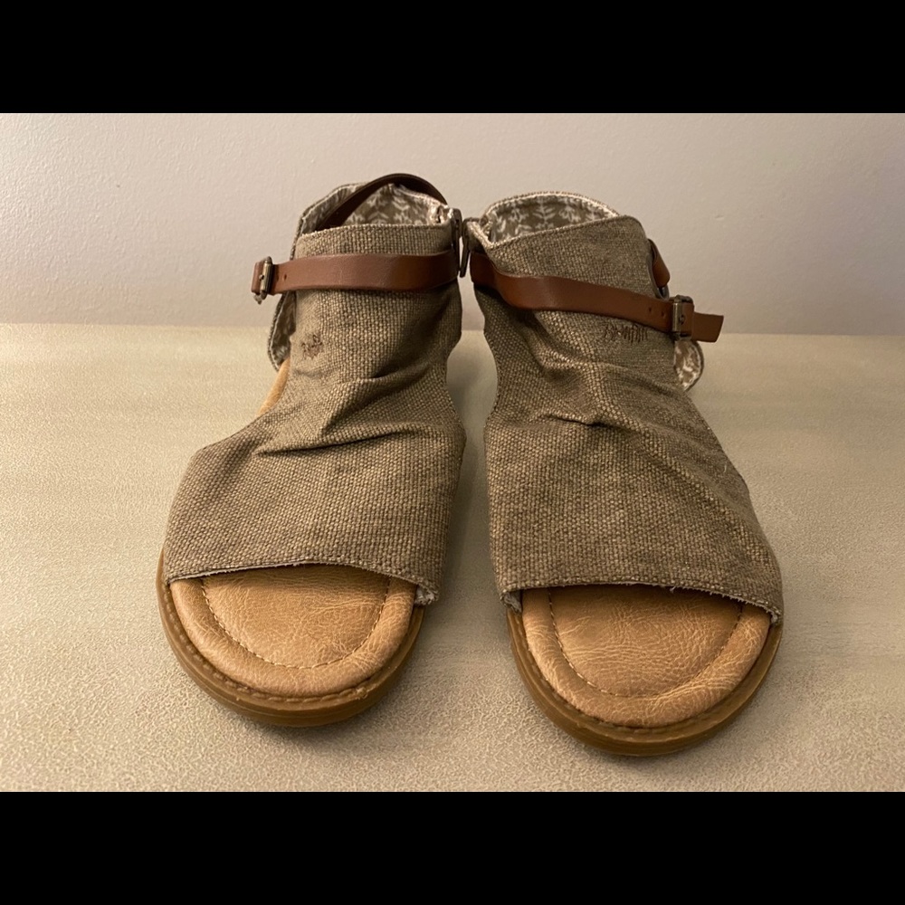 Women’s Sandals